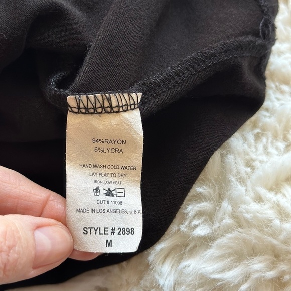 Unyx off the shoulder or low shoulder top with sequin trim. Short sleeve. Medium - Picture 7 of 9